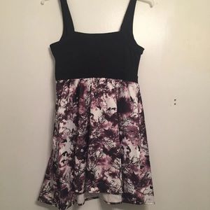 Hot topic dress